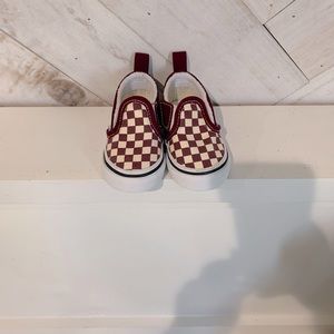 Gently used (only worn once!) toddler checkered vans just in time for fall!